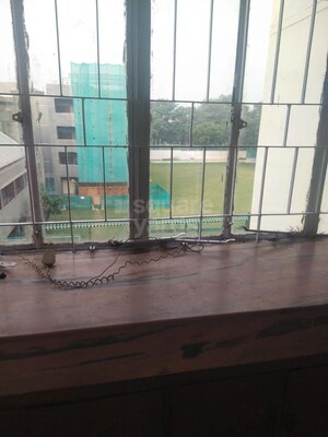 Room in 3 BHK Builder Floor at Vasant Enclave – for Sale