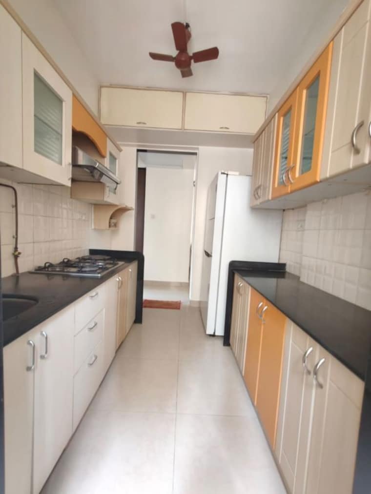 Kitchen, lake-primrose 3 Bedroom 1500 Sq.Ft. Apartment In Powai Mumbai 10186875