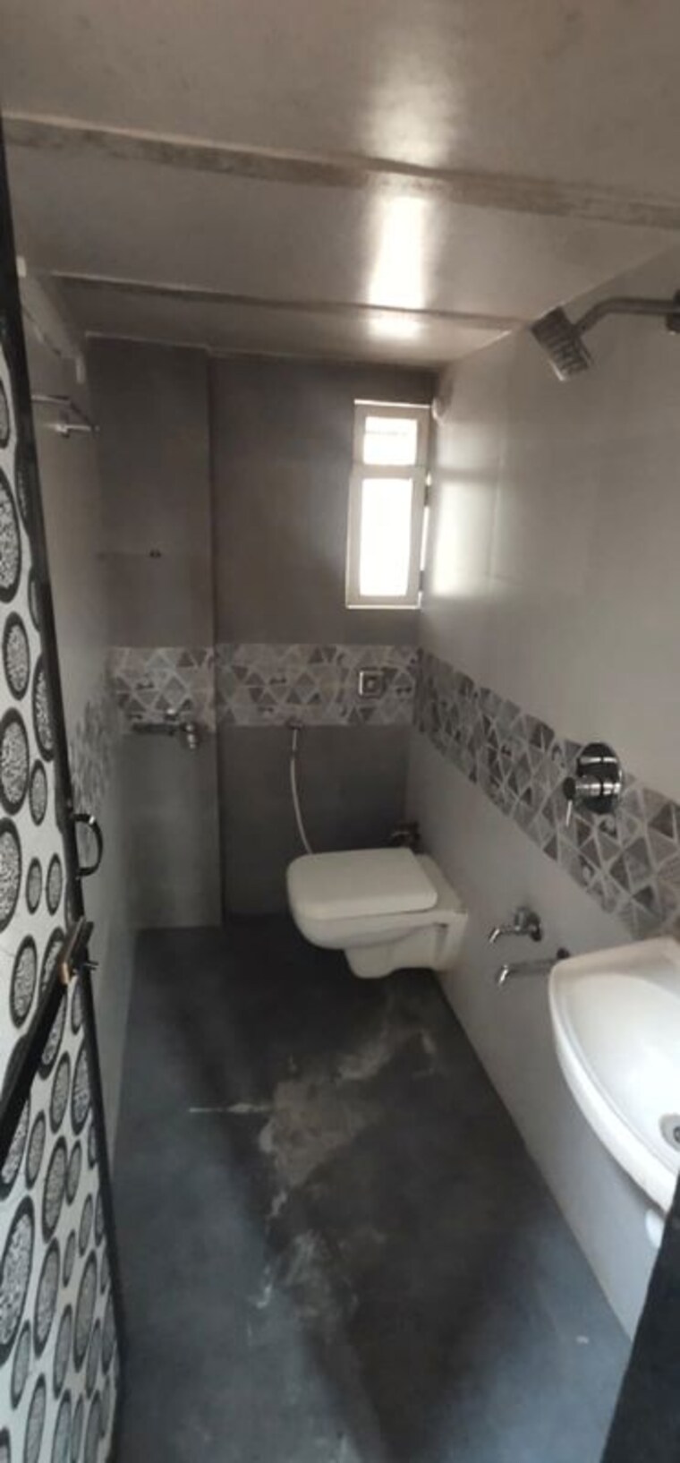 Bathroom, ghatkopar east 1 Bedroom 500 Sq.Ft. Apartment In Ghatkopar East Mumbai 10186881