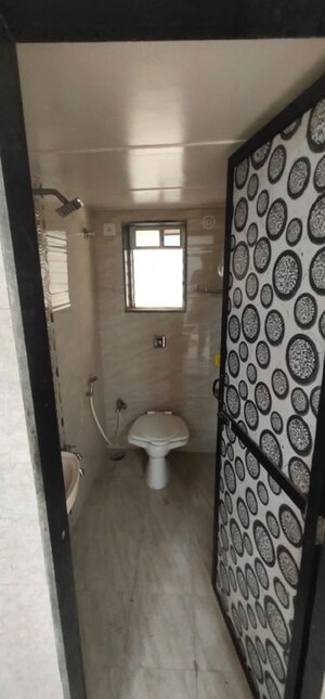 Bathroom in 1 BHK Apartment at Ghatkopar East – for Rent
