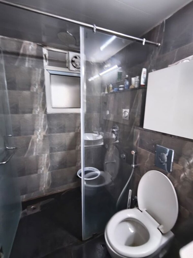 Bathroom, pharande-puneville 2 Bedroom 1050 Sq.Ft. Apartment In Punawale Pune 10186802
