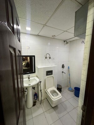 Bathroom in 2 BHK Apartment at Supertech Cape Town, Sector 74 – for Rent