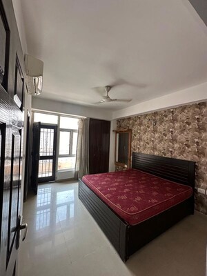 Living Room in 2 BHK Apartment at Supertech Cape Town, Sector 74 – for Rent