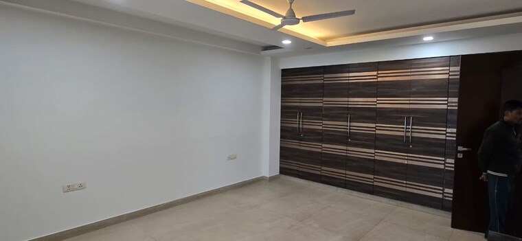 Room, dayanand vihar 3 Bedroom 1800 Sq.Ft. Builder Floor In Dayanand Vihar Delhi 10186984