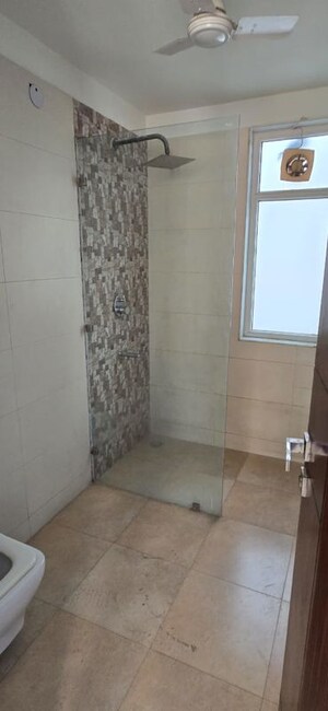Bathroom in 3 BHK Builder Floor at Dayanand Vihar – for Rent