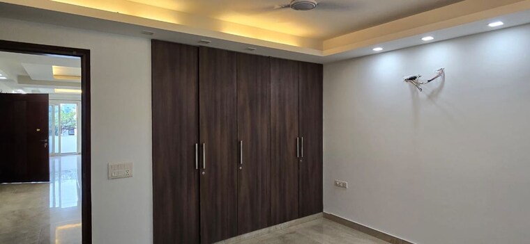 Bedroom, dayanand vihar 3 Bedroom 1800 Sq.Ft. Builder Floor In Dayanand Vihar Delhi 10186984