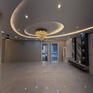 Parking in 4 BHK Builder Floor at Sector 85 – for Sale