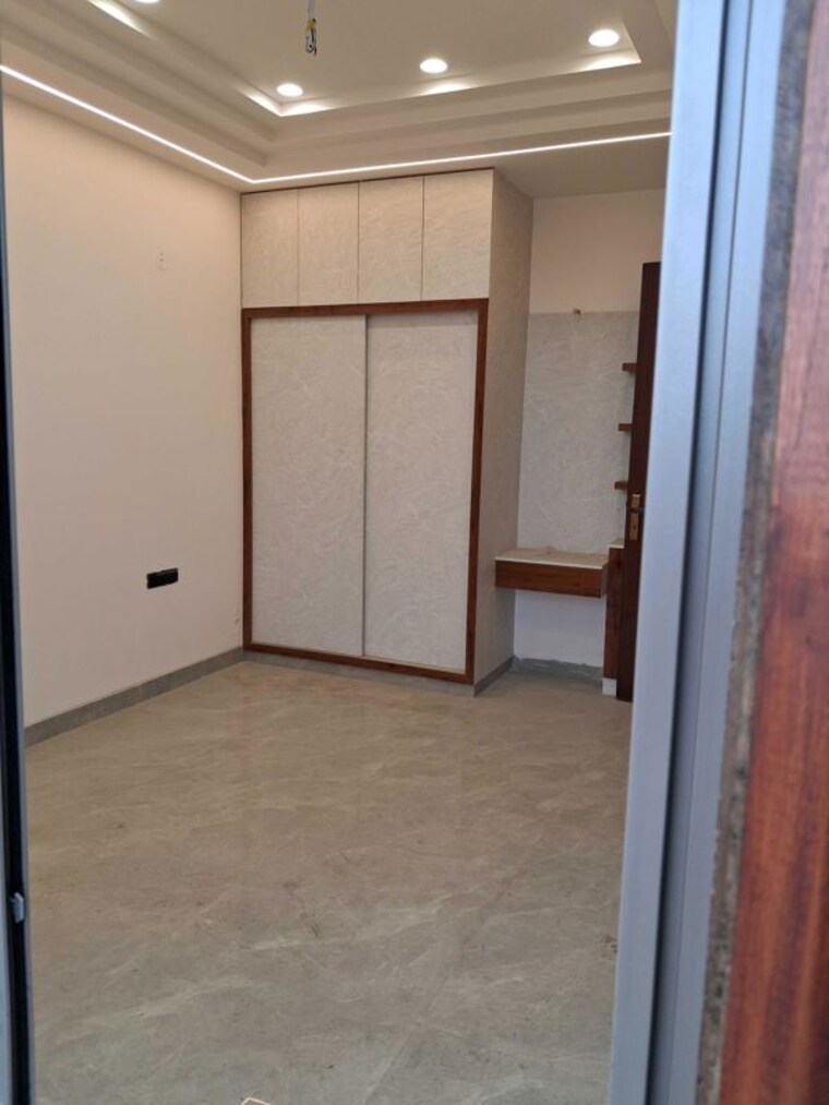 Room, sector 89 4 Bedroom 2700 Sq.Ft. Builder Floor In Sector 89 Faridabad 10188220