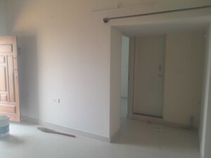 Room in 2 BHK Builder Floor at Nri Layout – for Rent