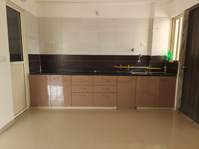 Kitchen, sargasan 2 Bedroom 155 Sq.Yd. Apartment In Sargasan Gandhinagar 10188314