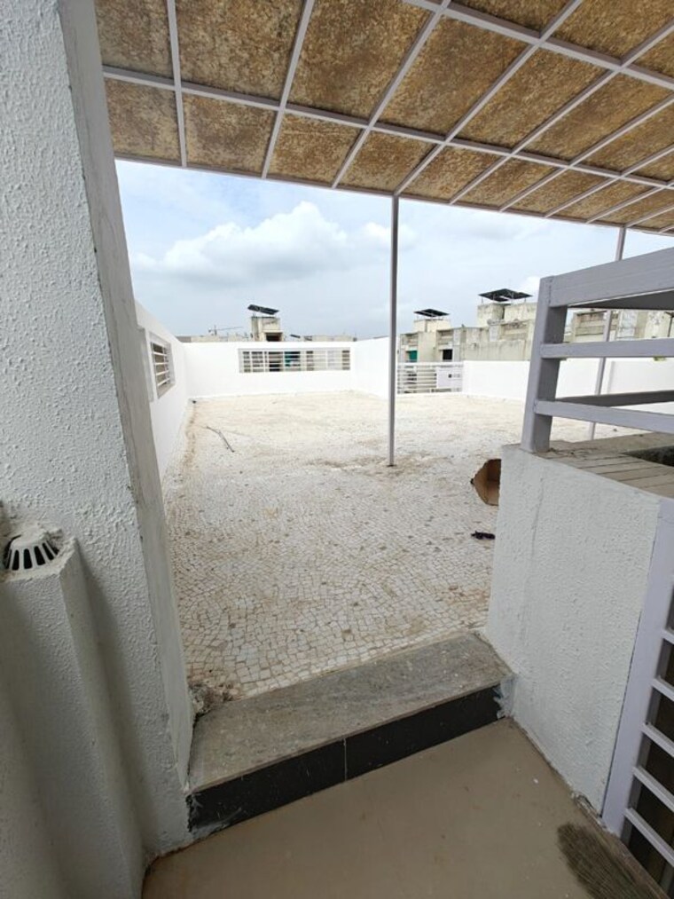 Kitchen, sargasan 2 Bedroom 155 Sq.Yd. Apartment In Sargasan Gandhinagar 10188314