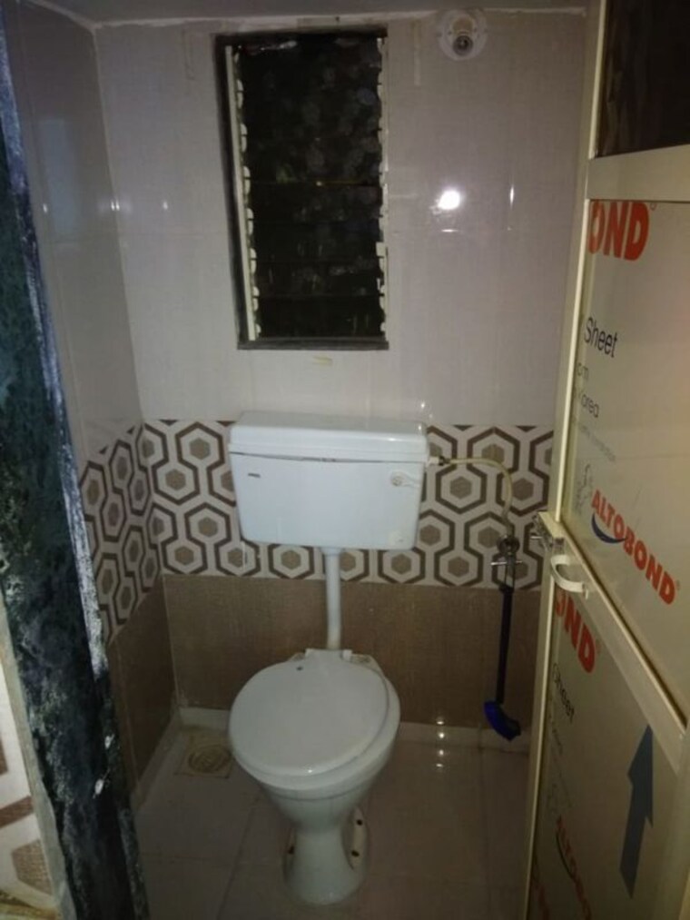 Bathroom, singh-heights 1 Bedroom 570 Sq.Ft. Apartment In Ambernath Thane 10188324