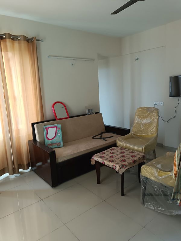 1 BHK + Pooja Room Apartment For Rent in Wave City