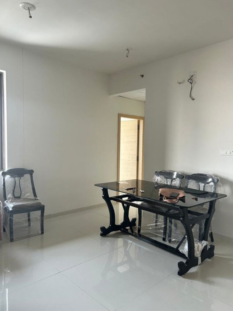 Gym, gift city 2 Bedroom 777 Sq.Ft. Apartment In Gift City Gandhinagar 10188334