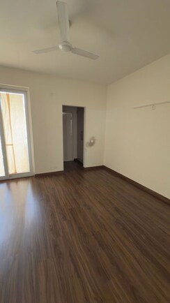 3.5 BHK + Servant Room,Extra Room Apartment For Rent in Emaar Palm Hills