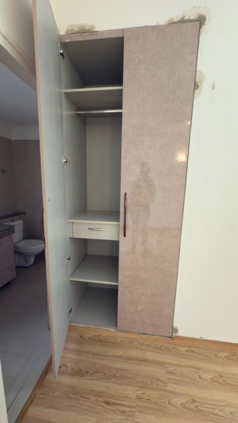 Cupboard, emaar-palm-hills 3.5 Bedroom 1930 Sq.Ft. Apartment In Sector 77 Gurgaon 10188235