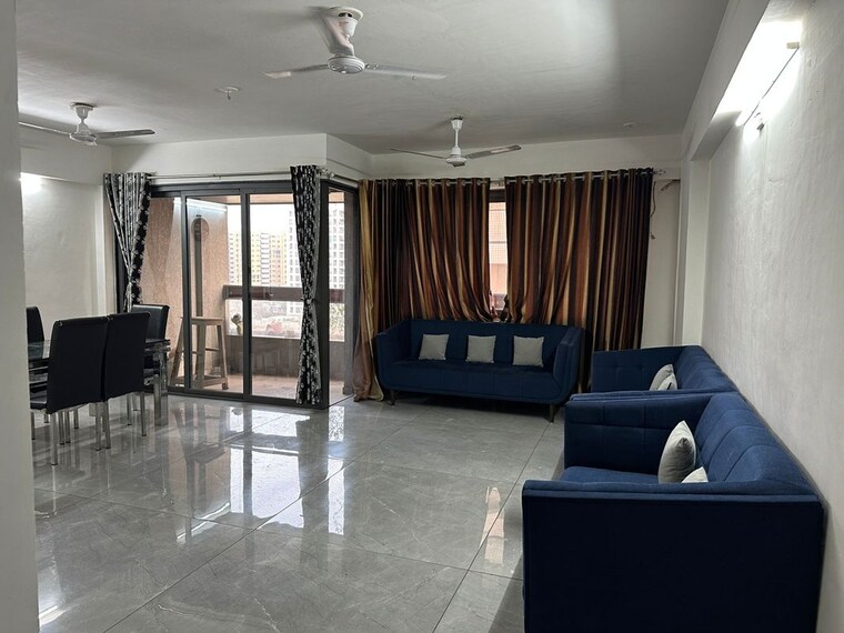 Living Room, sargasan 2 Bedroom 224 Sq.Yd. Apartment In Sargasan Gandhinagar 10188407