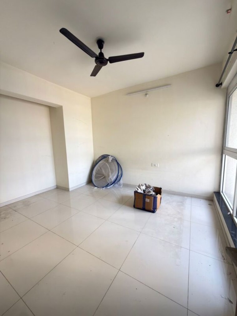 Master Bedroom, godrej-emerald 1.5 Bedroom 520 Sq.Ft. Apartment In Ghodbunder Road Thane 10188415