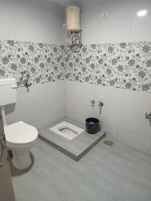 Bathroom in 1 BHK Villa at Jivraj Park – for Rent