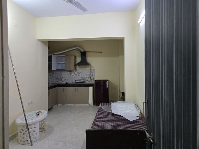 Bedroom, sector 47 1 Bedroom 600 Sq.Ft. Builder Floor In Sector 47 Gurgaon 10188425