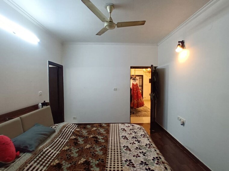 Bedroom, vasant kunj 3 Bedroom 2500 Sq.Ft. Apartment In Vasant Kunj Delhi 10188428