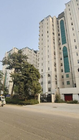 2 BHK Apartment – Exterior View View at Samiah Melrose Square, Vrindavan Yojna - for Sale