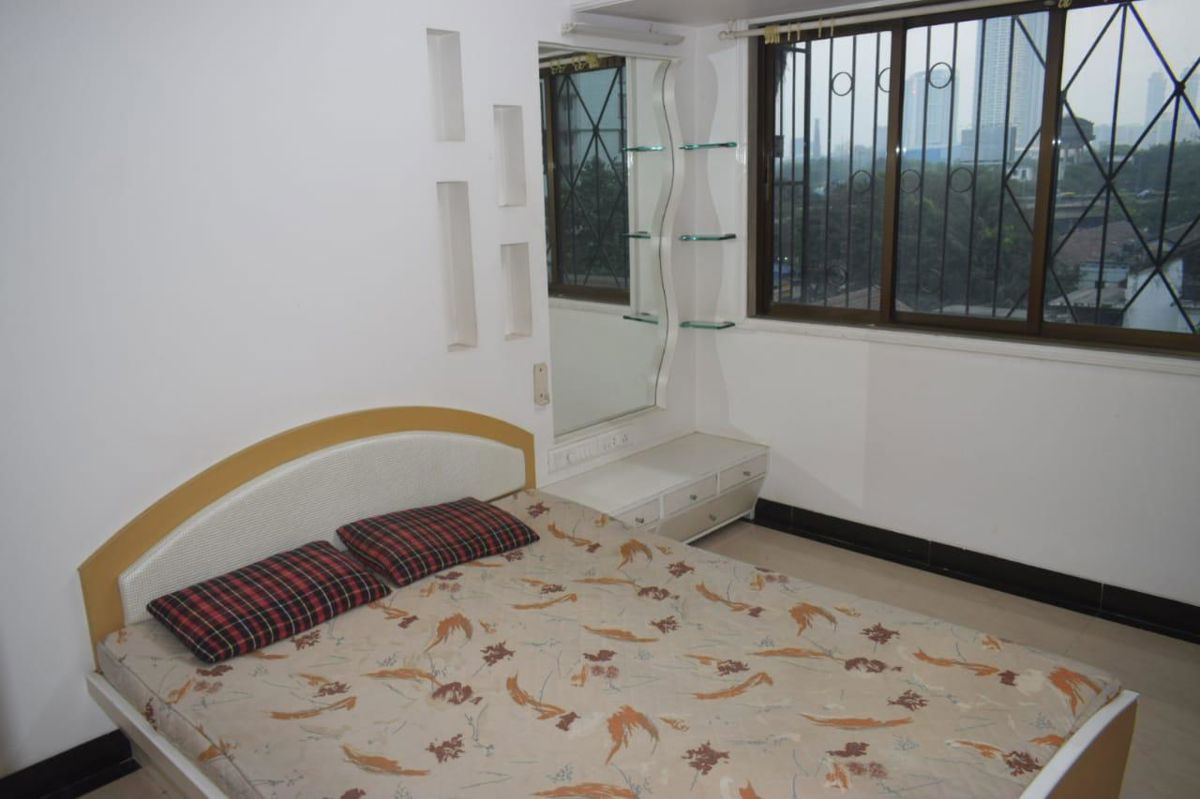 2 BHK + Study Room Apartment For Rent in Shilp Tower