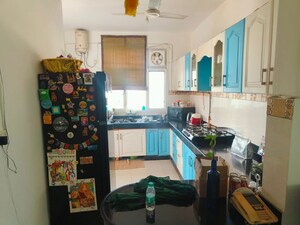 Team Area in 3 BHK Apartment at CGHS HEWO Apartments, Sector 56 – for Rent