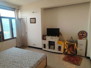 Living Room in 3 BHK Apartment at CGHS HEWO Apartments, Sector 56 – for Rent