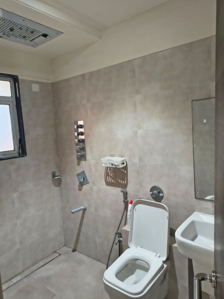 Bathroom, puranik-rumah-bali 1 Bedroom 435 Sq.Ft. Apartment In Ghodbunder Road Thane 10188482