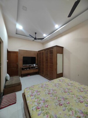 Bedroom in 4 BHK Villa at Shankar Nagar – for Rent