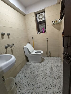 Washroom in 2 BHK Apartment at Vasant Kunj – for Rent