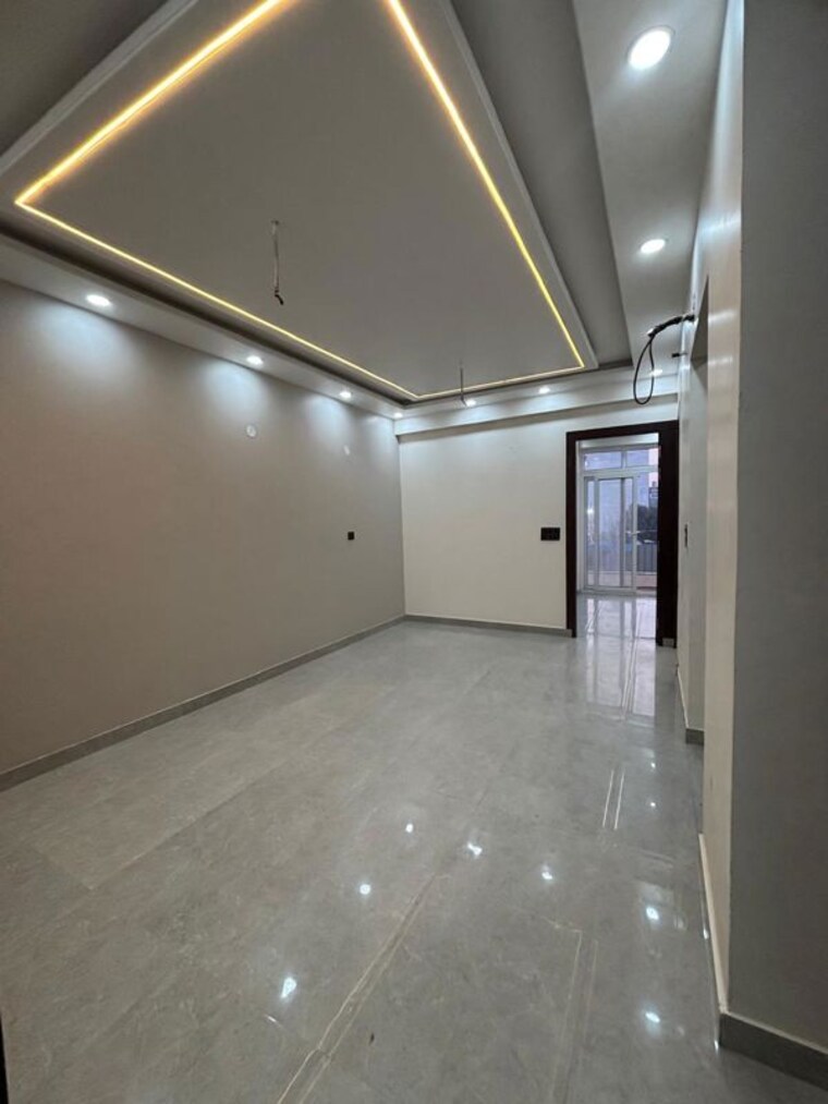 Room, sector 16b greater noida 3 Bedroom 1510 Sq.Ft. Builder Floor In Sector 16b Greater Noida Greater Noida 10188525