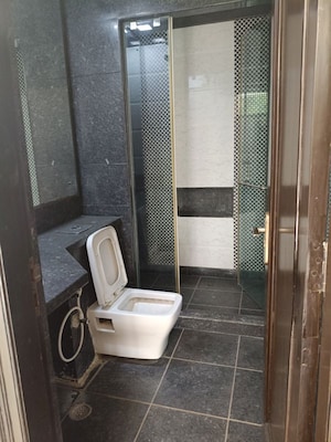 Bathroom in 5 BHK Independent House at Maharani Bagh – for Sale