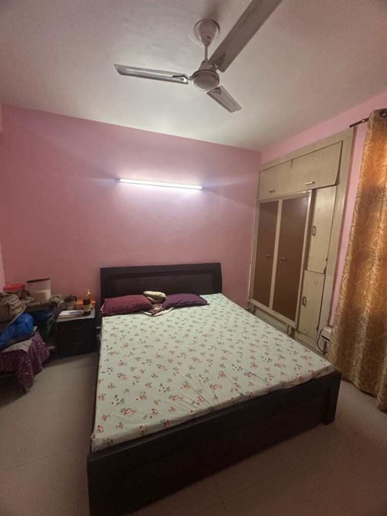Bedroom, ss-mayfield-gardens 3 Bedroom 2745 Sq.Ft. Apartment In Sector 51 Gurgaon 10188515