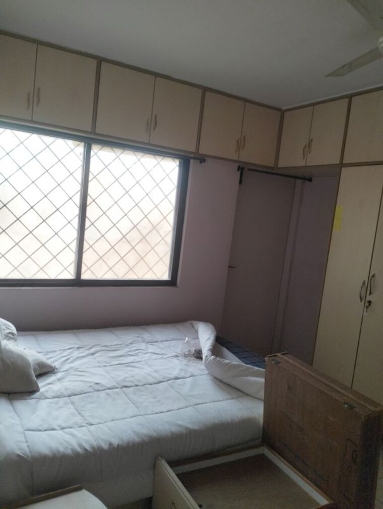 Room, sunshree-woods 2 Bedroom 1100 Sq.Ft. Apartment In Nibm Road Pune 10188680