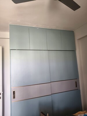 Furnished Amenities in 3 BHK Apartment at Signature Global City, Sector 37d – for Rent