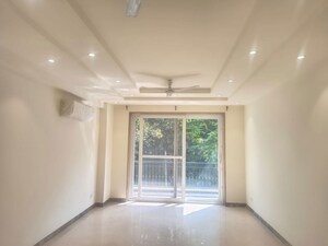 Building Lobby in 3 BHK Builder Floor at Sarvapriya Vihar – for Rent