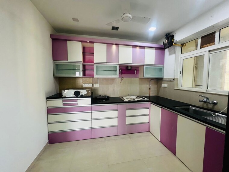 Kitchen, hiranandani-estate-amanda 3 Bedroom 1680 Sq.Ft. Apartment In Ghodbunder Road Thane 10188759