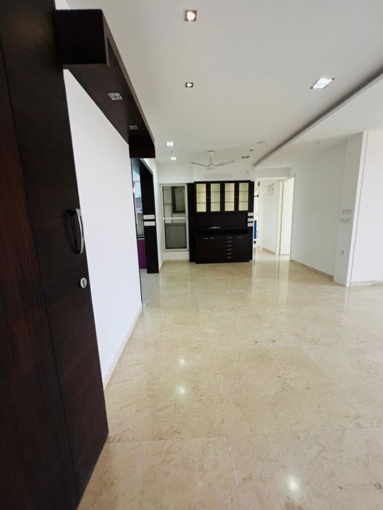 Room, hiranandani-estate-amanda 3 Bedroom 1680 Sq.Ft. Apartment In Ghodbunder Road Thane 10188759