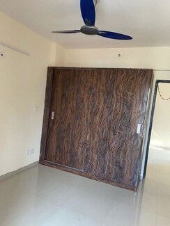 2.5 BHK + Pooja Room Apartment For Rent in Logix Blossom County
