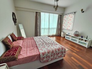 Bedroom in 2 BHK Builder Floor at Halasuru – for Rent