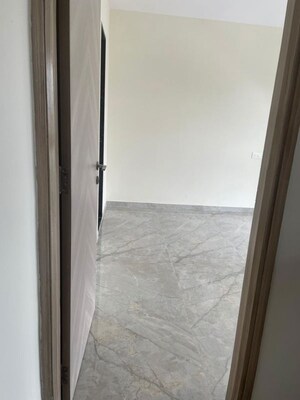 Room in 2 BHK Apartment at Ajmera Arham, Malad West – for Rent