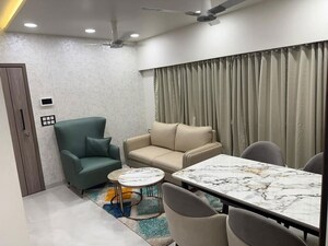 3 BHK Apartment For Rent in Khar West