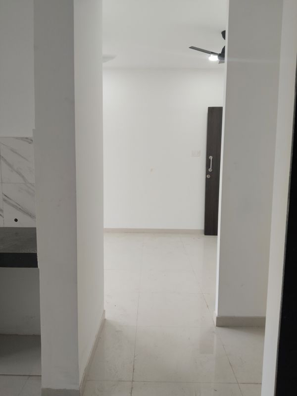 1 BHK Apartment For Rent in UK Iridium