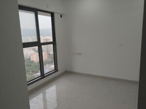 Room in 1 BHK Apartment at UK Iridium, Kandivali East – for Rent