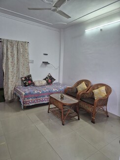 1.5 BHK + Pooja Room,Study Room Apartment For Rent in Gomti Nagar