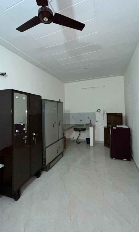 1 Rk+ Study Room Independent House For Rent in Kharar