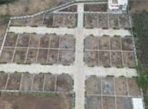  Plot For Sale in Dumas