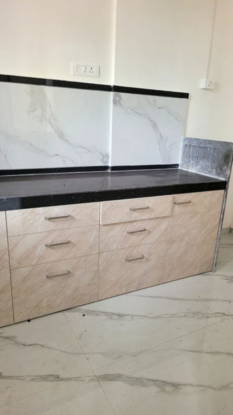 Kitchen, arihant-residency-sion 3 Bedroom 770 Sq.Ft. Apartment In Sion Mumbai 10188924